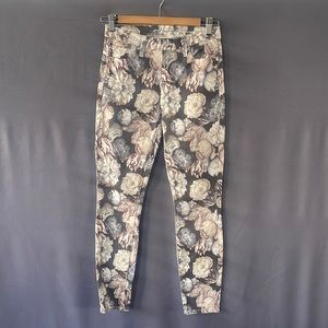 Seven for all mankind